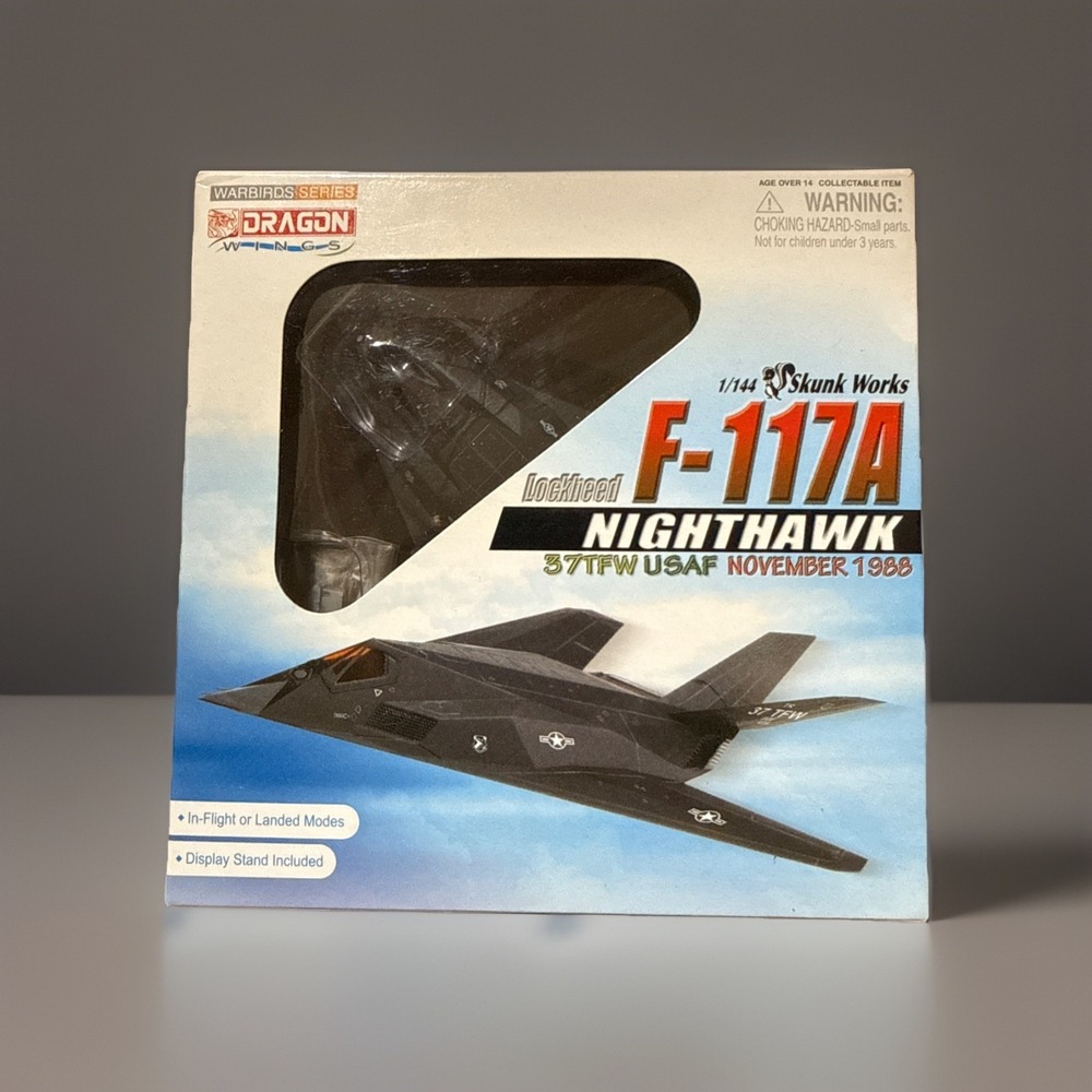 Dragon Wings Lockheed F-117A Nighthawk 37TFW 1/144 Skunk Works Display Stand HTF